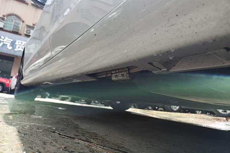 Used Honda Inspire 2023 260TURBO Deluxe Edition Left Side Sill