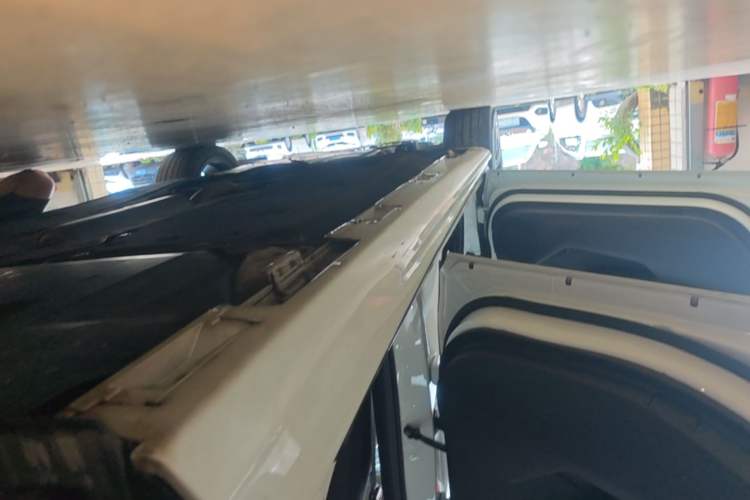 Used Honda Inspire 2023 260TURBO Deluxe Edition Left Side Sill
