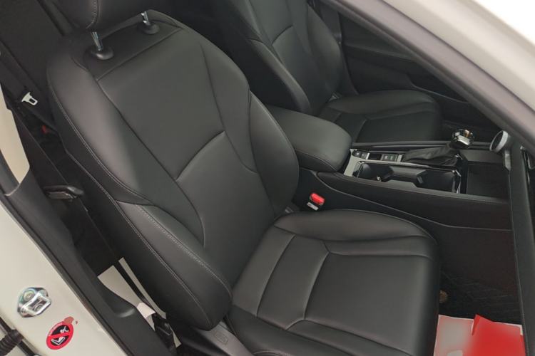 Used Honda Inspire 2023 260TURBO Deluxe Edition Right Front Seat