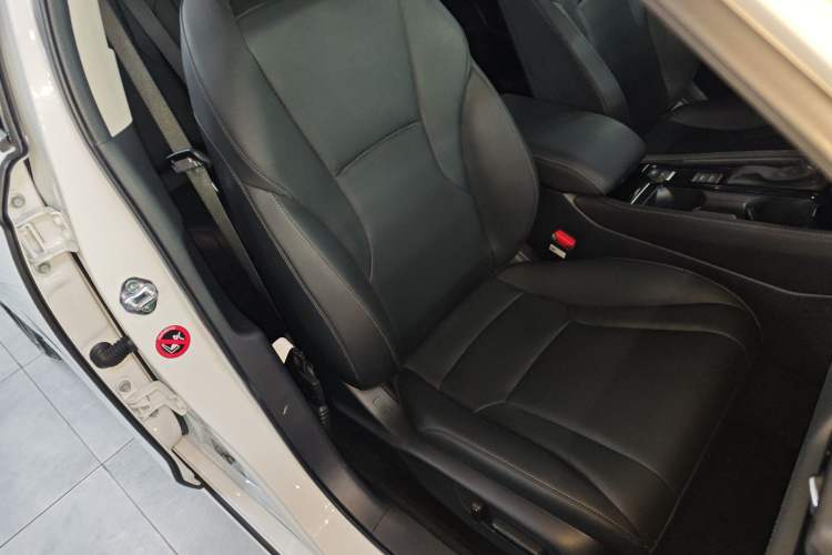 Used Honda Inspire 2023 260TURBO Elegant Edition Right Front Seat