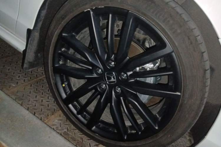 Used Honda Inspire 2023 260TURBO Elite Edition Right Front Wheel Hub