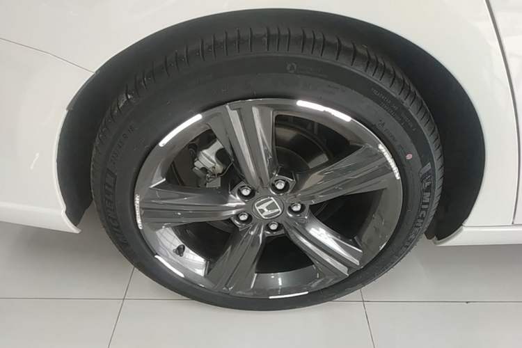 Used Honda Inspire 2023 260TURBO Deluxe Edition Right Rear Wheel Hub