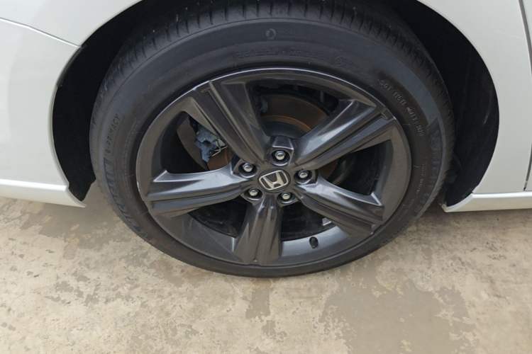 Used Honda Inspire 2023 260TURBO Deluxe Edition Right Rear Wheel Hub