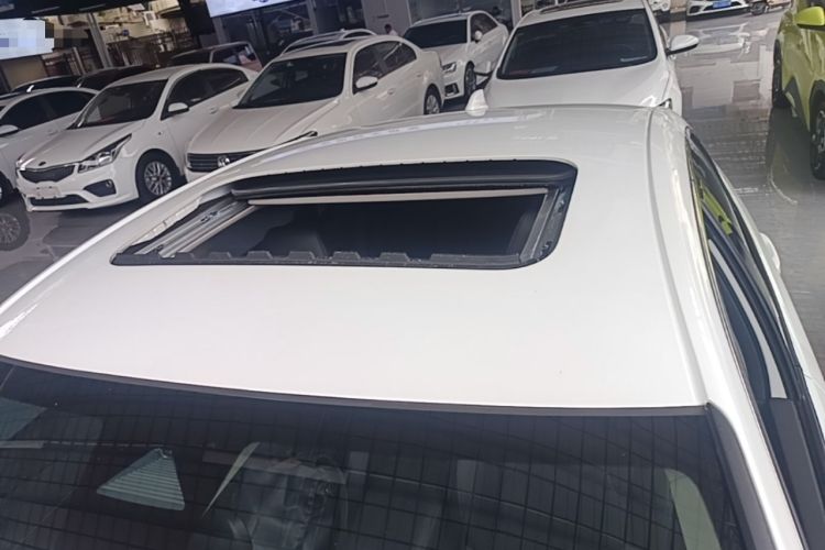 Used Honda Inspire 2023 260TURBO Deluxe Edition Roof