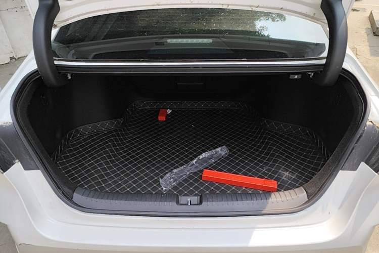 Used Honda Inspire 2023 260TURBO Deluxe Edition Trunk