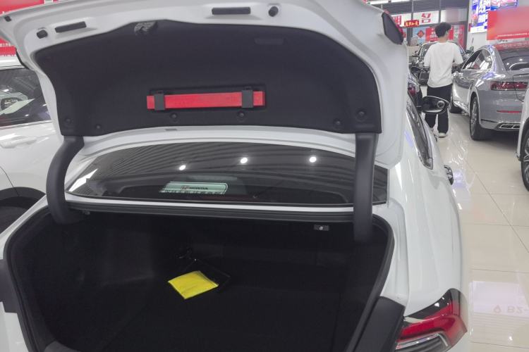 Used Honda Inspire 2023 260TURBO Deluxe Edition Trunk