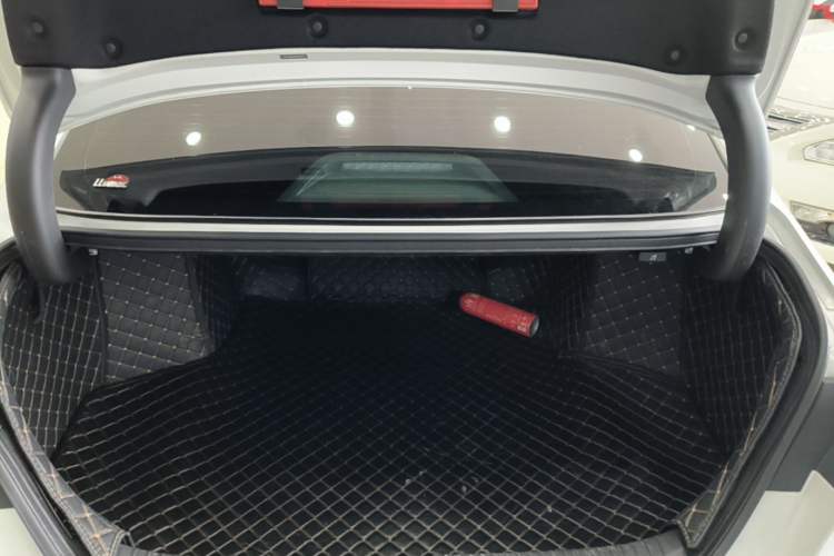 Used Honda Inspire 2023 260TURBO Deluxe Edition Trunk