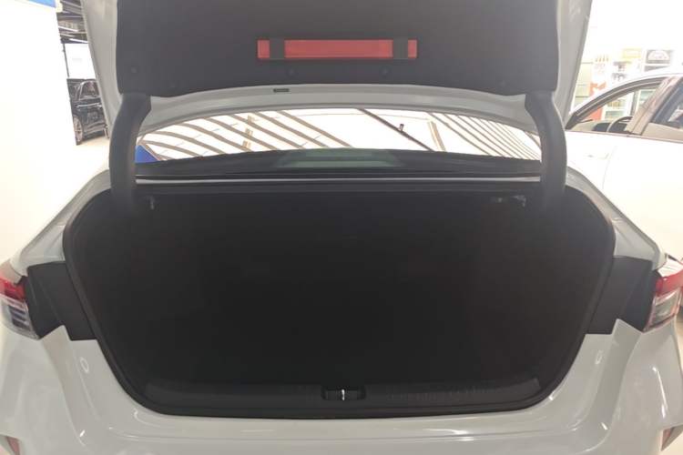 Used Honda Inspire 2023 260TURBO Deluxe Edition Trunk