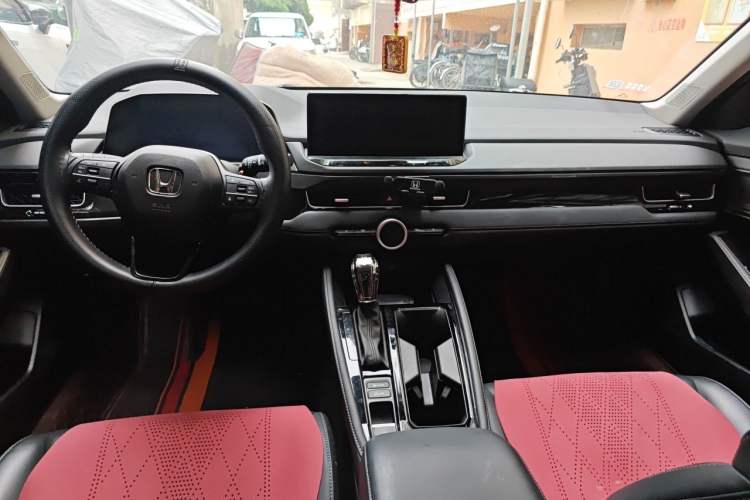 Used Honda Inspire 2024 260TURBO Elite Edition Center Console
