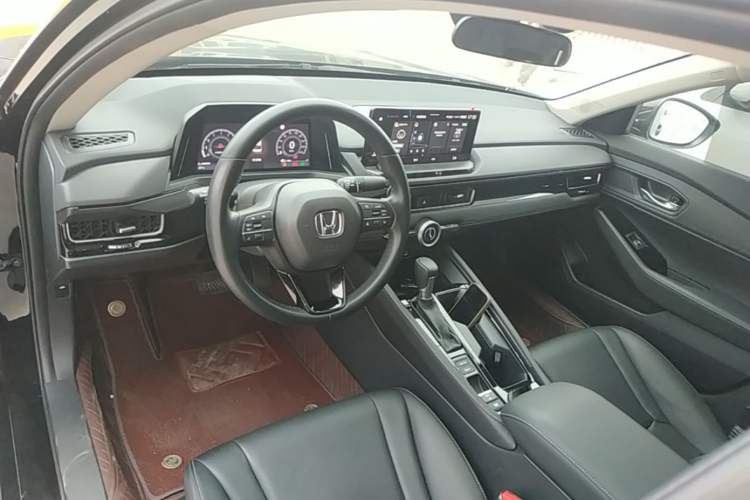 Used Honda Inspire 2024 260TURBO Elite Edition Center Console