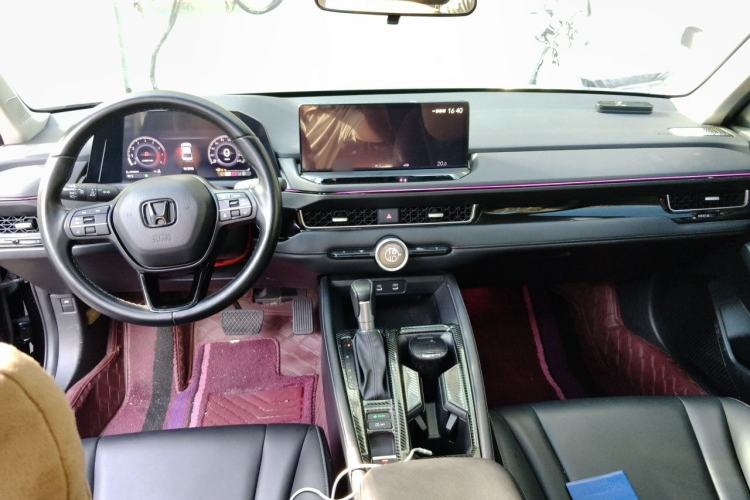 Used Honda Inspire 2024 260TURBO Elite Edition Center Console