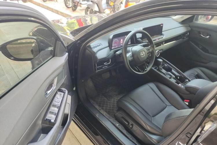 Used Honda Inspire 2024 260TURBO Elite Edition Driver Seat