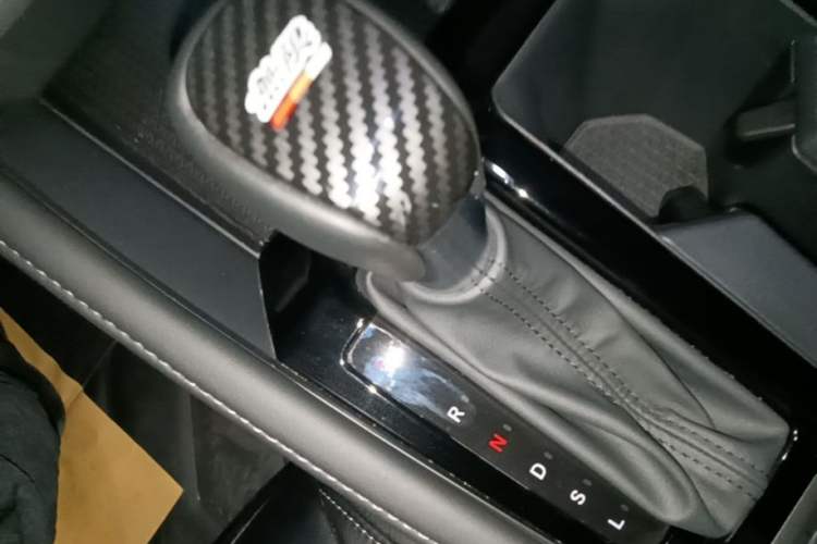 Used Honda Inspire 2024 260TURBO Elite Edition Gear Lever