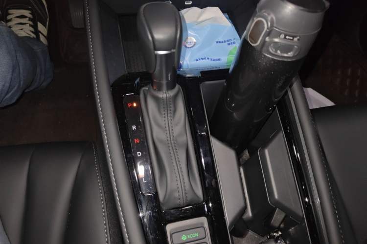 Used Honda Inspire 2024 260TURBO Elite Edition Gear Lever