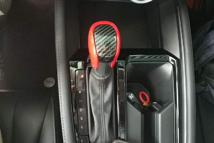 Used Honda Inspire 2024 260TURBO Elite Edition Gear Lever