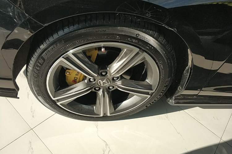 Used Honda Inspire 2024 260TURBO Elite Edition Left Front Wheel Hub