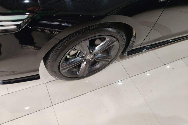 Used Honda Inspire 2024 260TURBO Elite Edition Left Front Wheel Hub