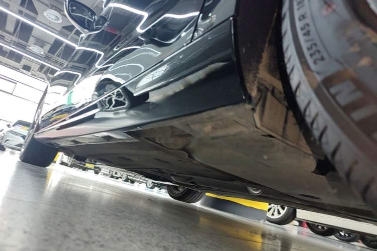 Used Honda Inspire 2024 260TURBO Elite Edition Left Side Sill