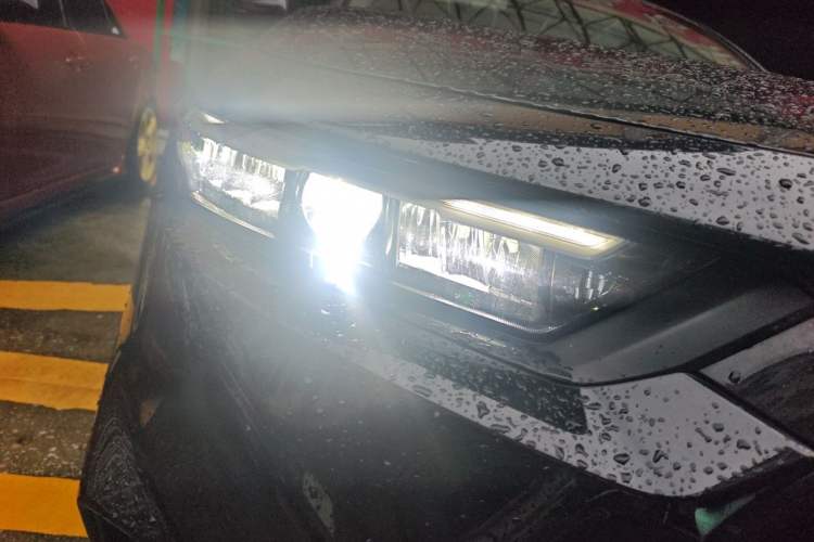 Used Honda Inspire 2024 260TURBO Elite Edition Right Front Headlight