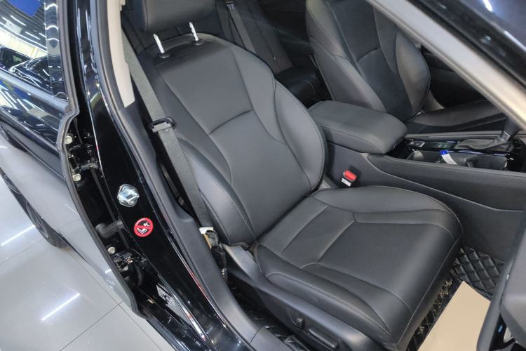 Used Honda Inspire 2024 260TURBO Elite Edition Right Front Seat
