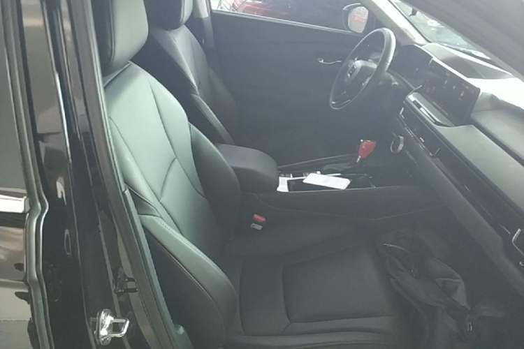 Used Honda Inspire 2024 260TURBO Elite Edition Right Front Seat