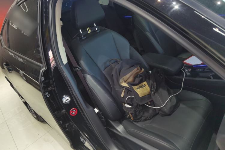Used Honda Inspire 2024 260TURBO Elite Edition Right Front Seat