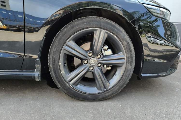 Used Honda Inspire 2024 260TURBO Elite Edition Right Front Wheel Hub