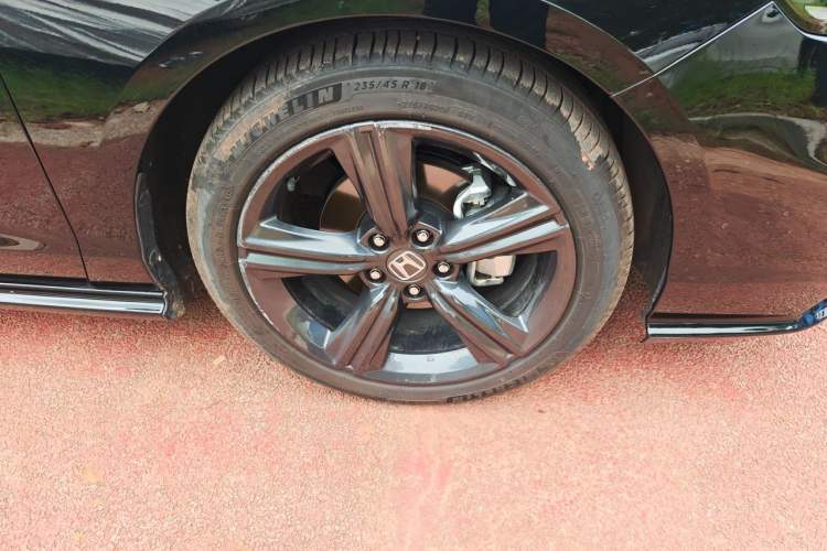 Used Honda Inspire 2024 260TURBO Elite Edition Right Front Wheel Hub