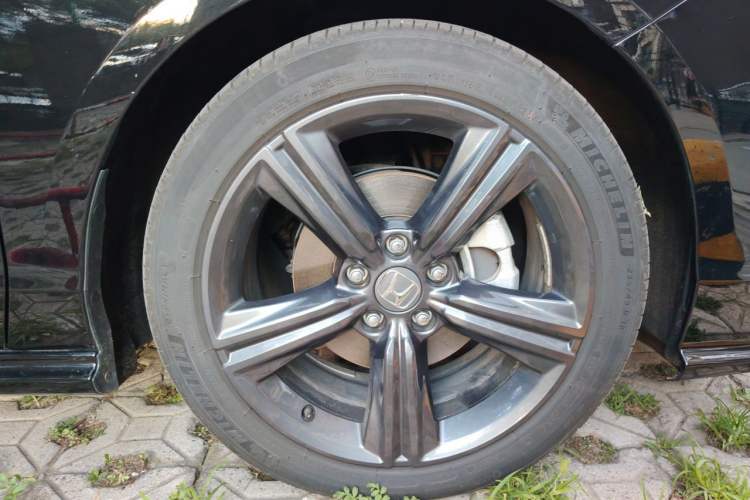 Used Honda Inspire 2024 260TURBO Elite Edition Right Front Wheel Hub