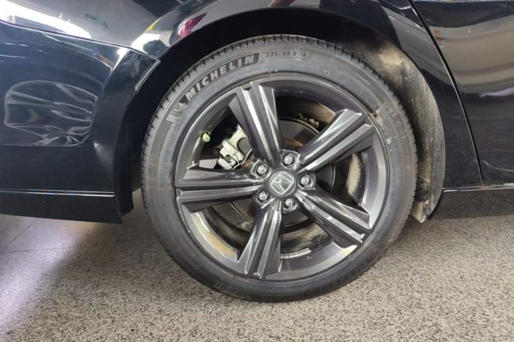 Used Honda Inspire 2024 260TURBO Elite Edition Right Rear Wheel Hub