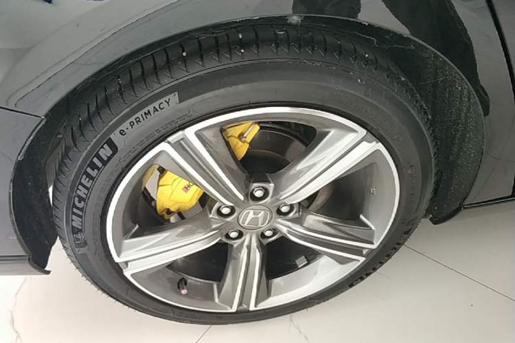 Used Honda Inspire 2024 260TURBO Elite Edition Right Rear Wheel Hub