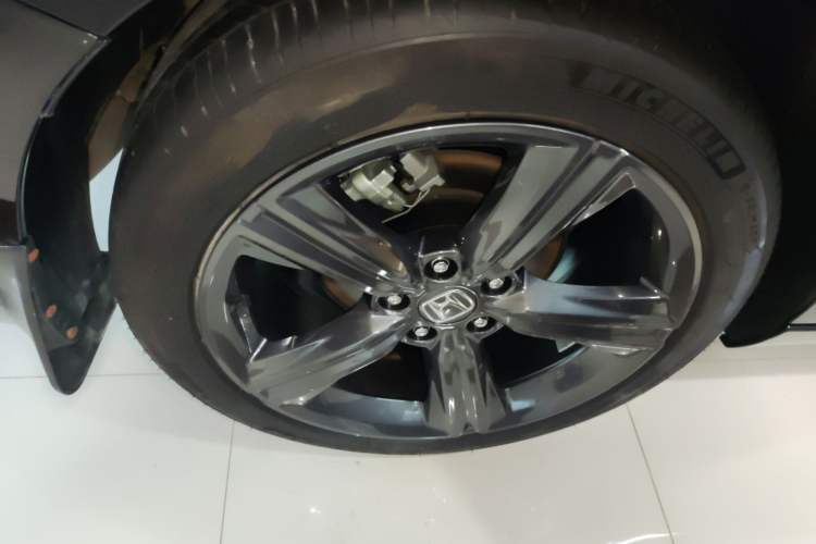 Used Honda Inspire 2024 260TURBO Elite Edition Right Rear Wheel Hub