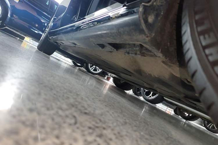 Used Honda Inspire 2024 260TURBO Elite Edition Right Side Sill