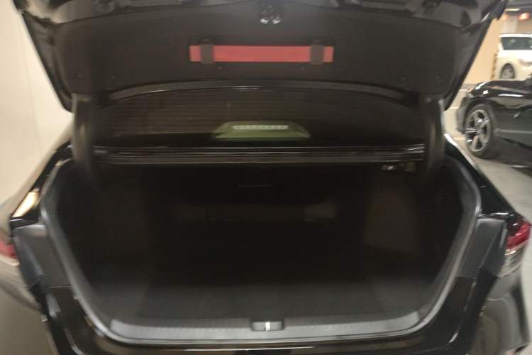 Used Honda Inspire 2024 260TURBO Elite Edition Trunk
