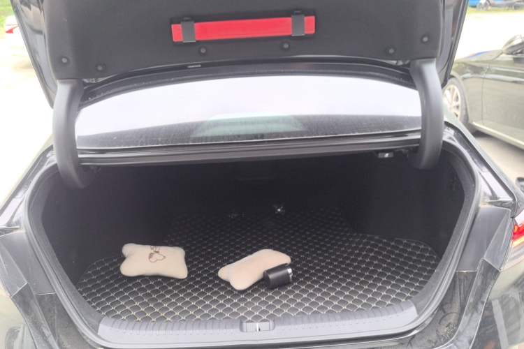 Used Honda Inspire 2024 260TURBO Elite Edition Trunk