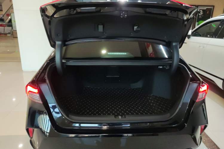 Used Honda Inspire 2024 260TURBO Elite Edition Trunk