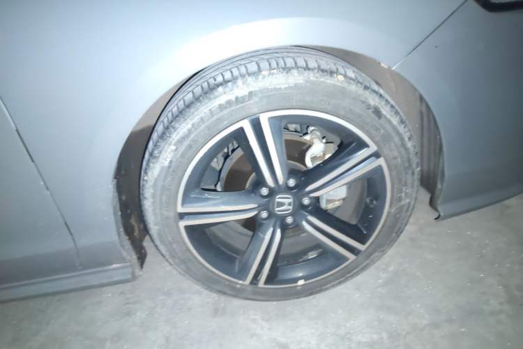 Used Honda Inspire 2024 260TURBO Elite Edition Right Front Wheel Hub