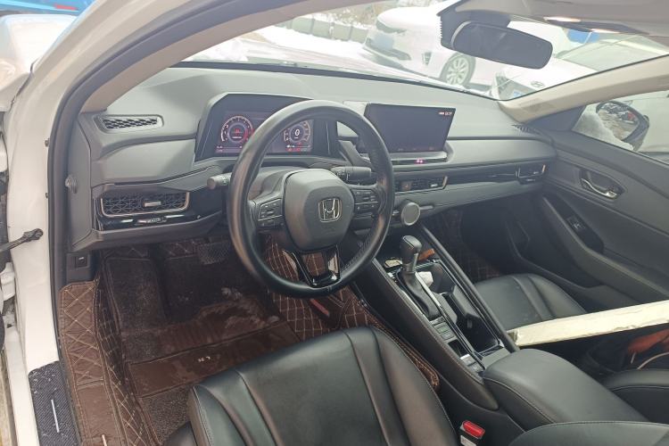Used Honda Inspire 2024 260TURBO Elite Edition Center Console