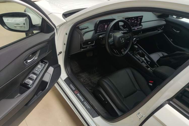 Used Honda Inspire 2024 260TURBO Elite Edition Driver Seat