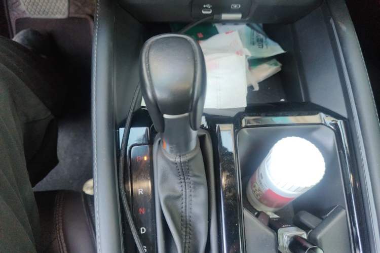 Used Honda Inspire 2024 260TURBO Elite Edition Gear Lever