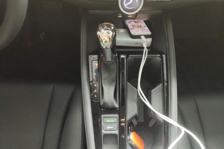 Used Honda Inspire 2024 260TURBO Elite Edition Gear Lever