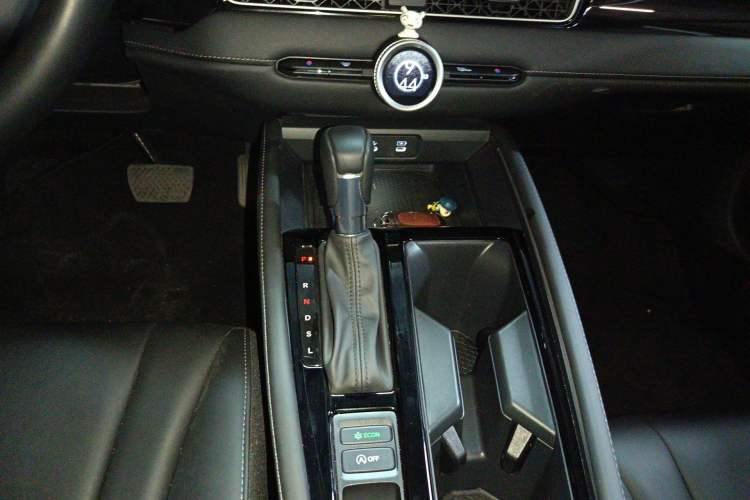 Used Honda Inspire 2024 260TURBO Elite Edition Gear Lever