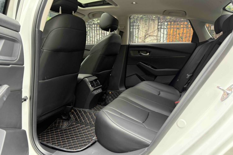 Used Honda Inspire 2024 260TURBO Elite Edition Headliner