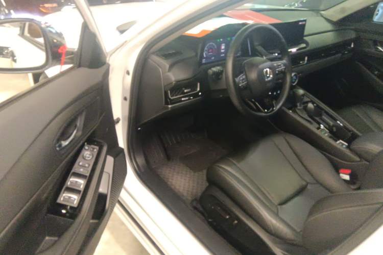 Used Honda Inspire 2024 260TURBO Elite Edition Interior 3