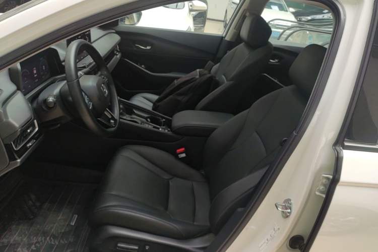 Used Honda Inspire 2024 260TURBO Elite Edition Left Front Seat