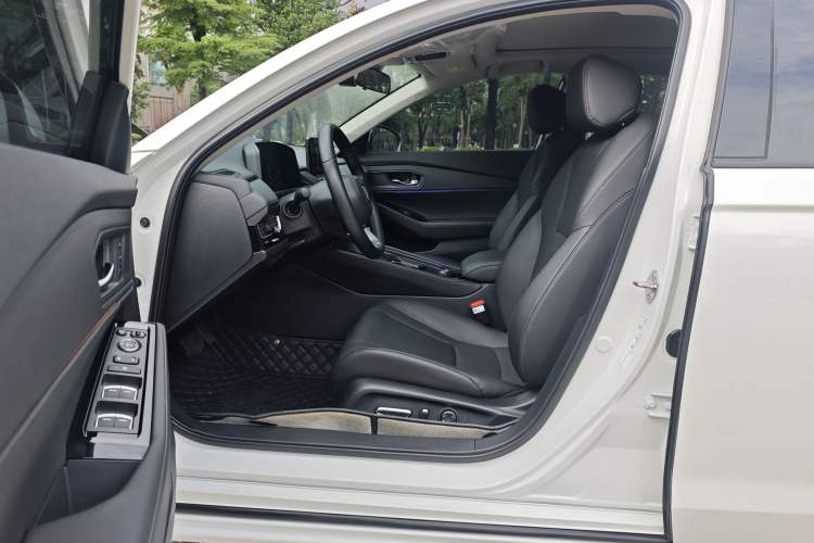 Used Honda Inspire 2024 260TURBO Elite Edition Left Front Seat