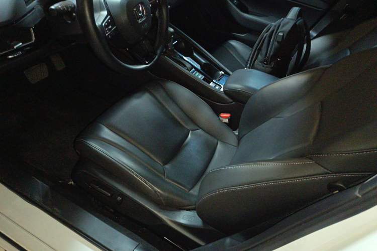 Used Honda Inspire 2024 260TURBO Elite Edition Left Front Seat