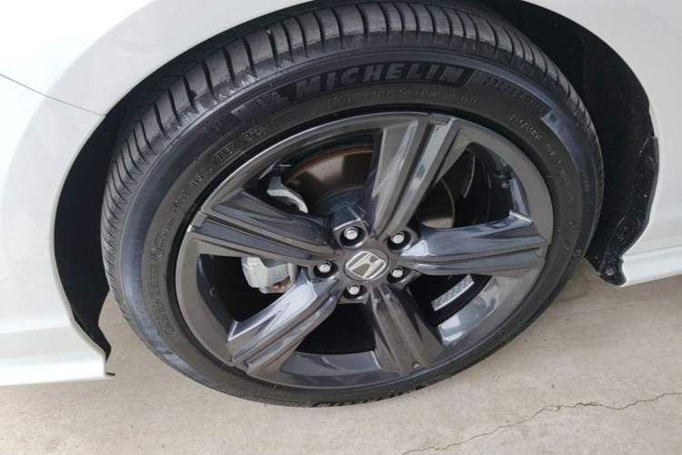 Used Honda Inspire 2024 260TURBO Elite Edition Left Front Wheel Hub