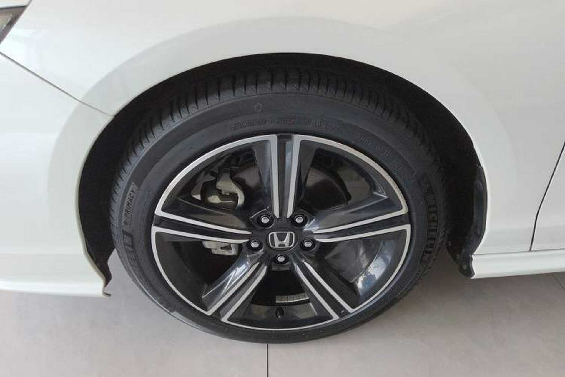 Used Honda Inspire 2024 260TURBO Elite Edition Left Front Wheel Hub