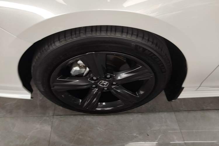 Used Honda Inspire 2024 260TURBO Elite Edition Left Front Wheel Hub